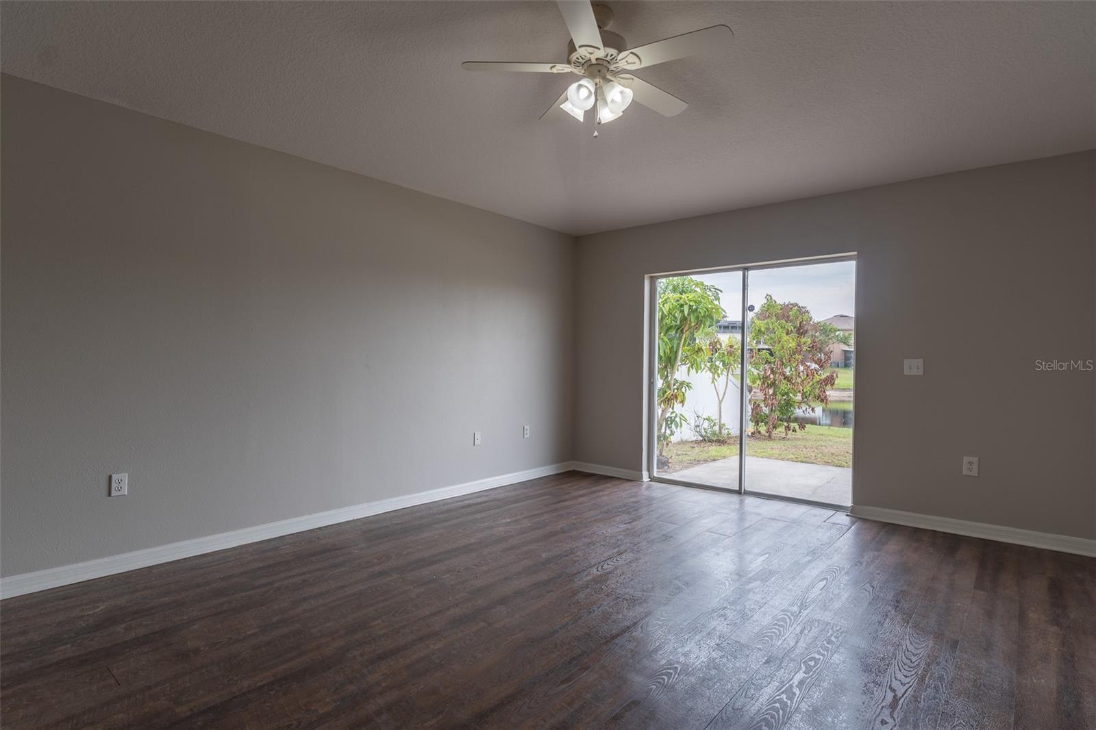 10917 Banyan Wood Way Property Photo 14
