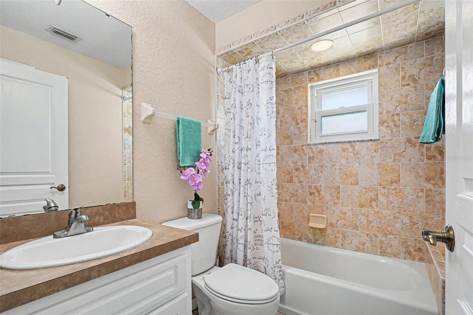 113 Shaddock Dr Property Photo 25