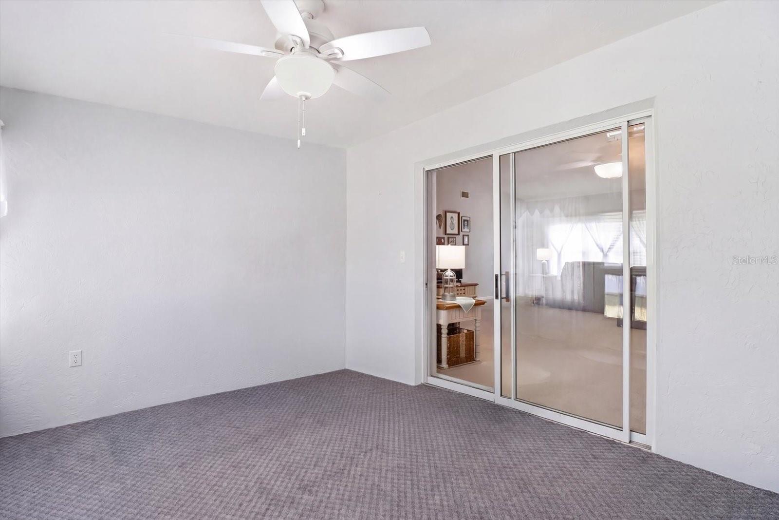 4155 N Lee St Property Photo 15