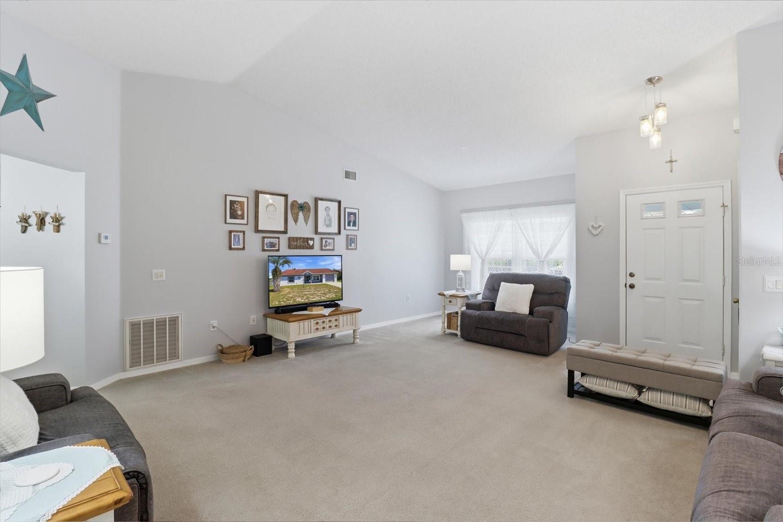 4155 N Lee St Property Photo 17