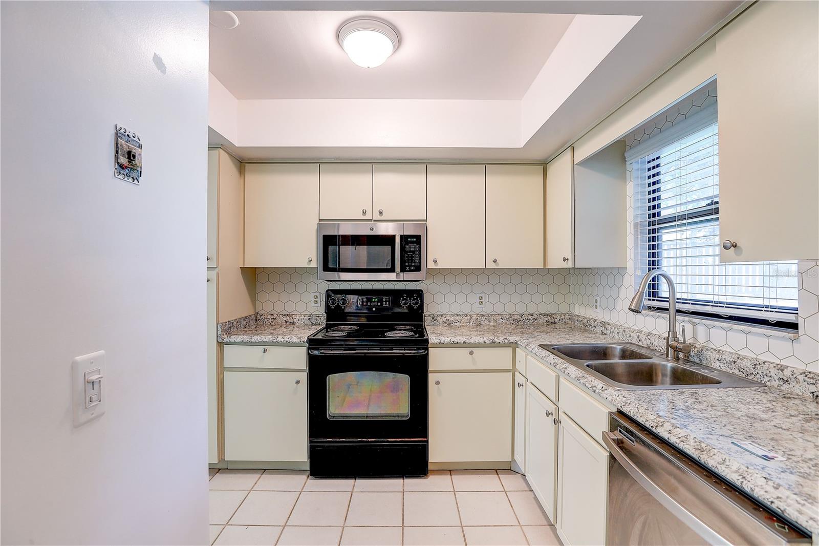 6643 Trail Ridge Dr #00 Property Photo 5
