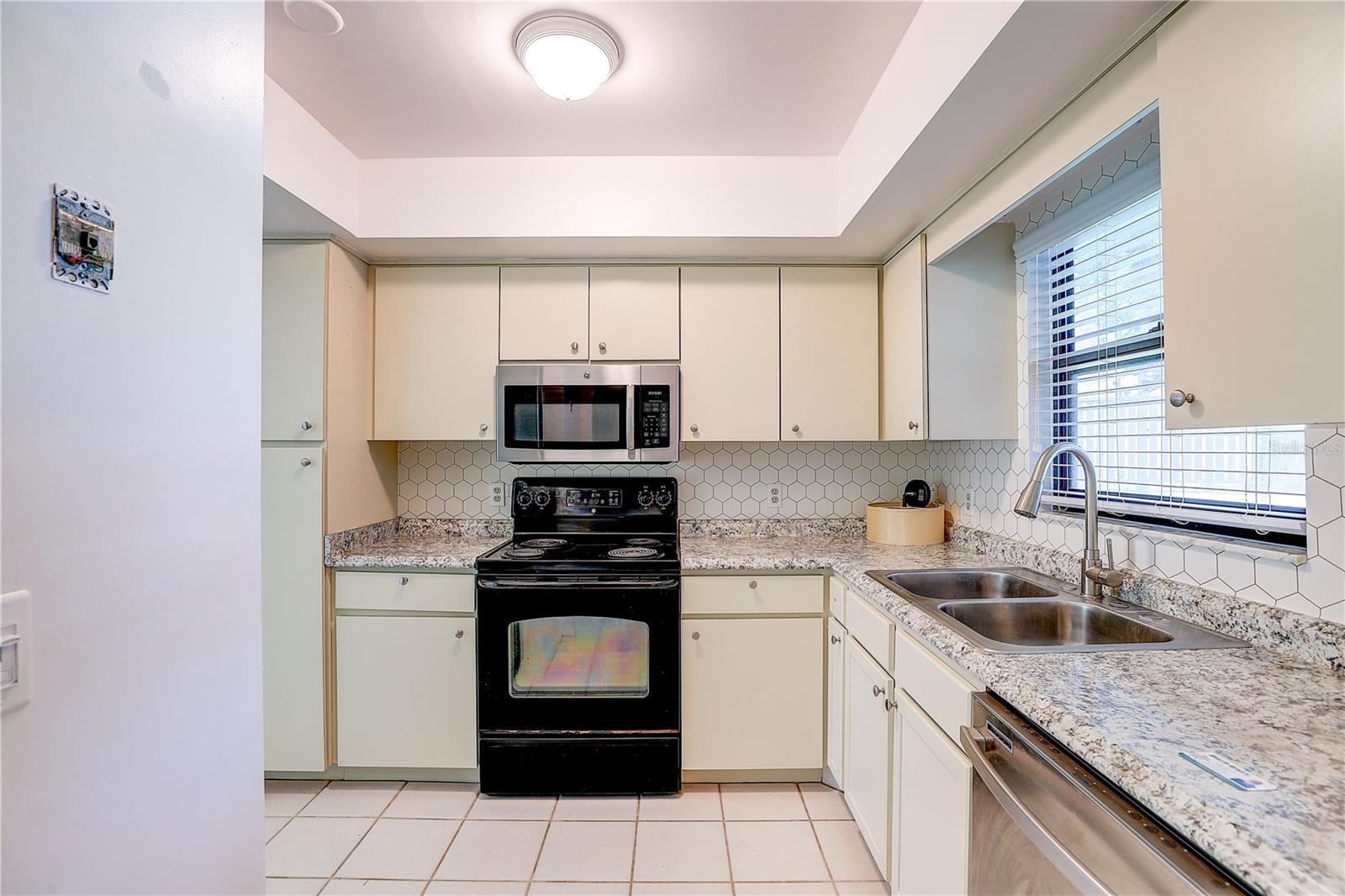 6643 Trail Ridge Dr #00 Property Photo 6