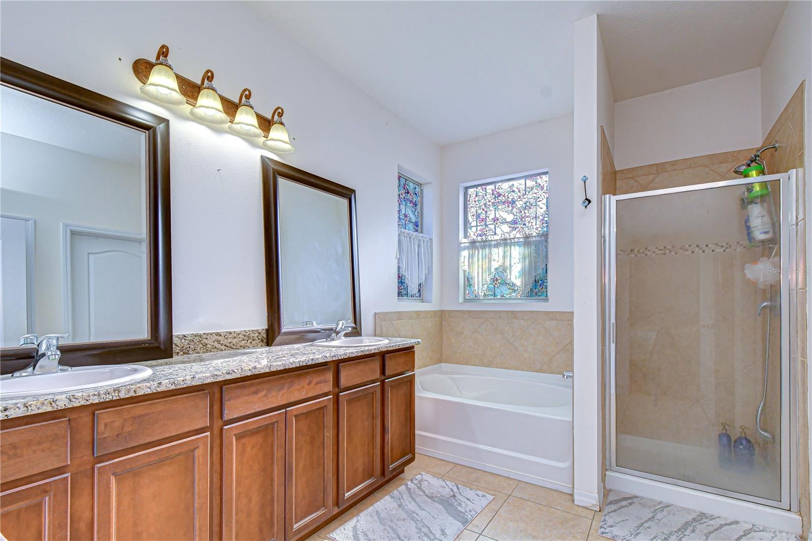 6252 Twin Bridges Dr Property Photo 21