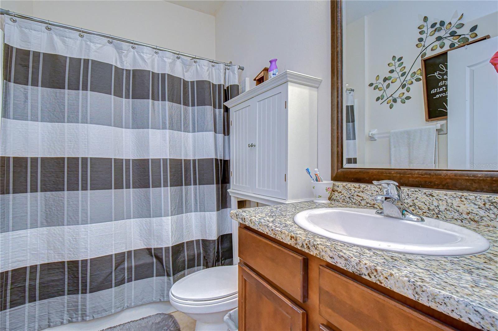 6252 Twin Bridges Dr Property Photo 24