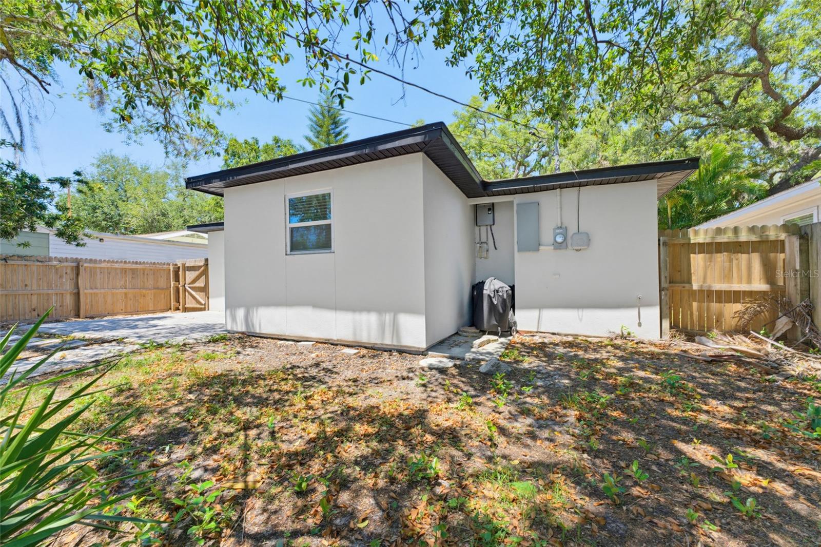 1275 Palm St Property Photo 27