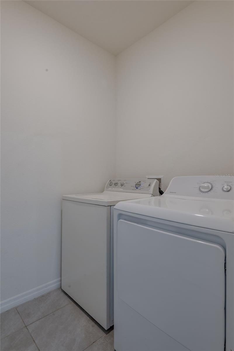 15596 Black Pepper Ln Property Photo 6