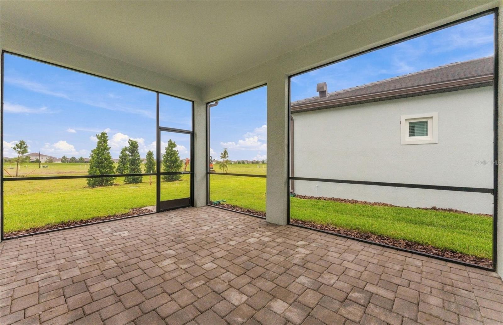 11320 Clay Ave Property Photo 16