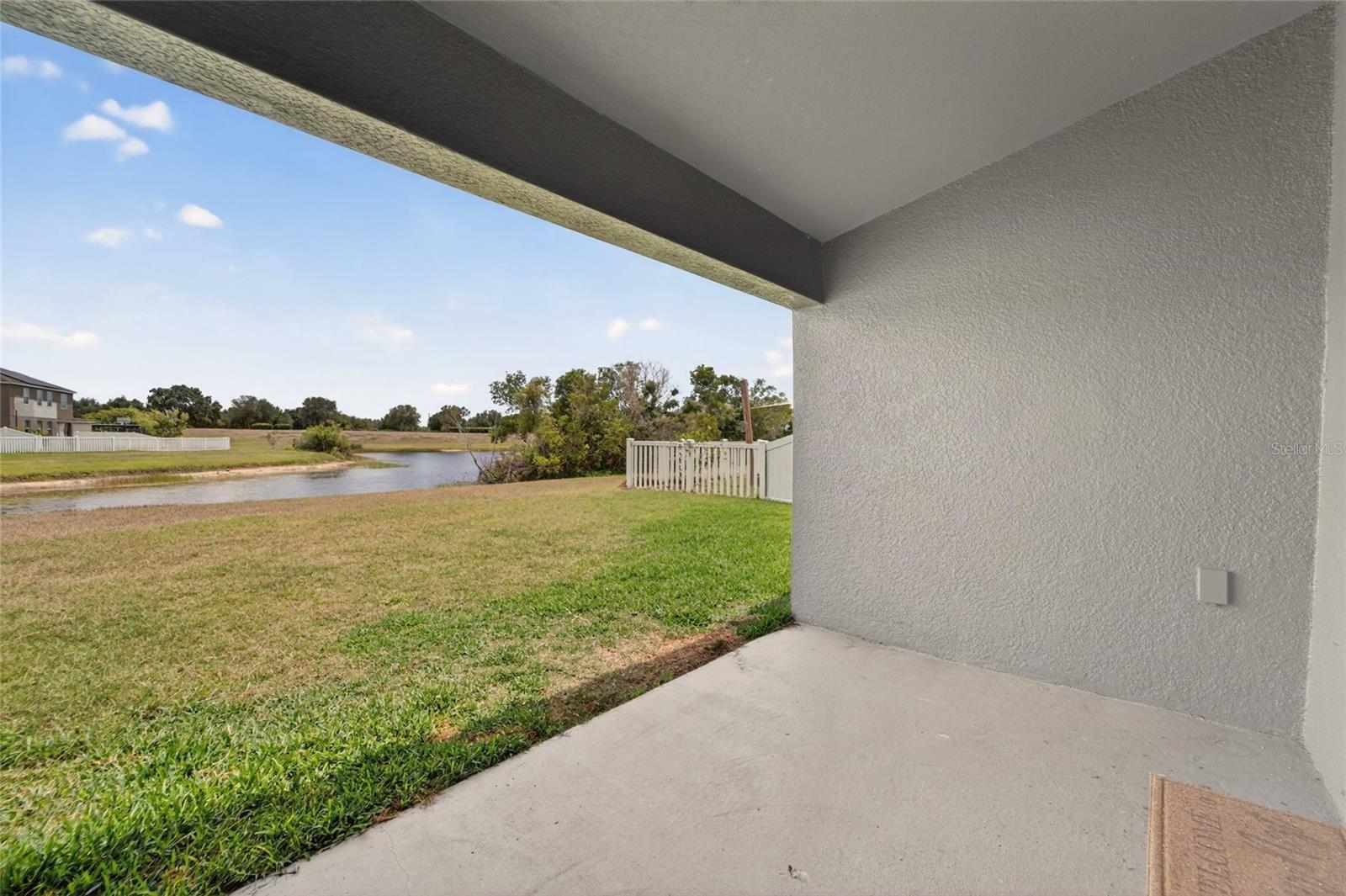 13128 Royal Pines Ave Property Photo 6