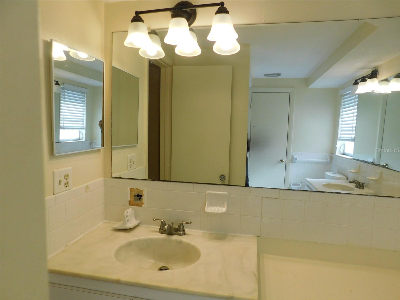 3220 Coldwell Dr Property Photo 15