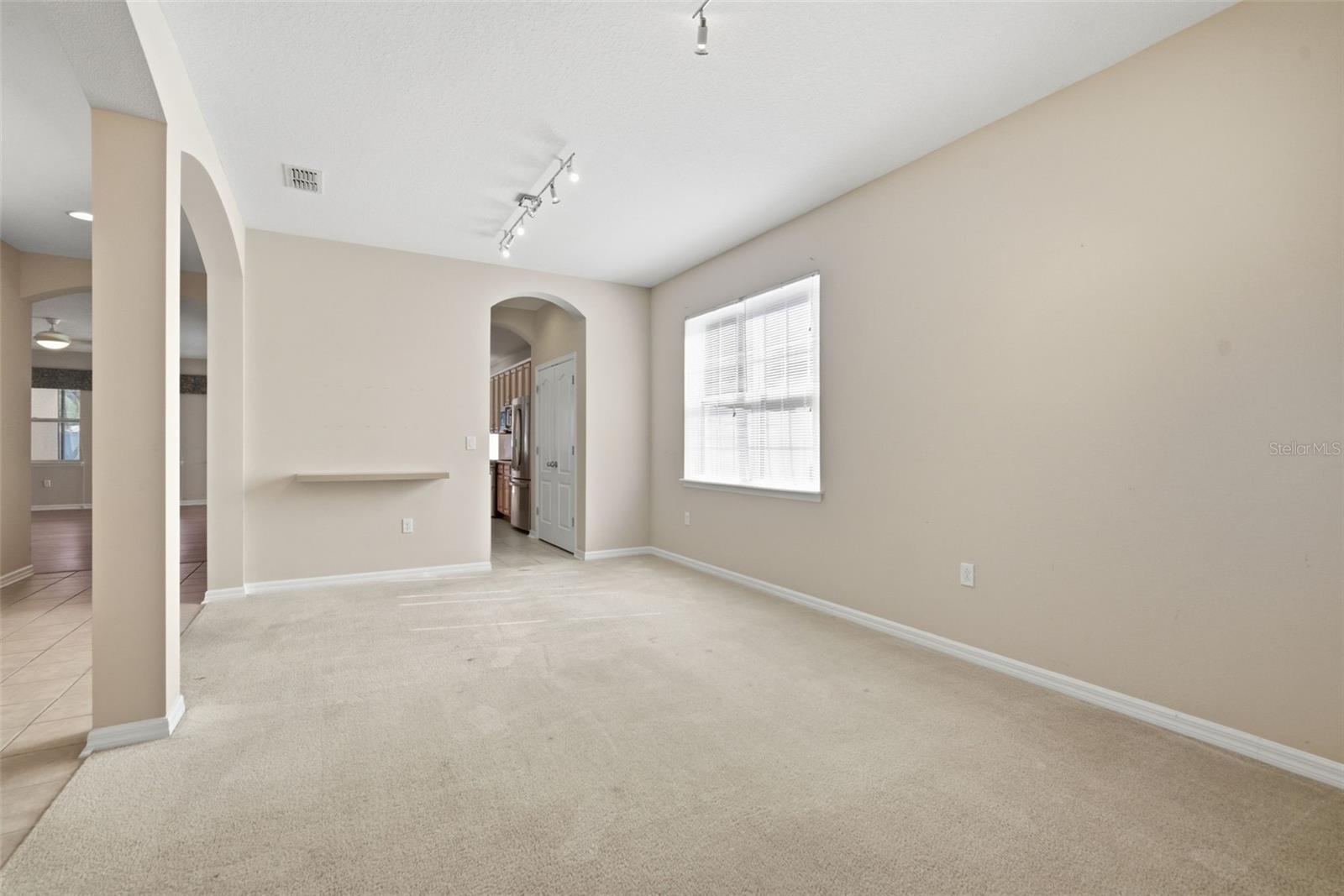 1520 Rhodeswell Ln Property Photo 5