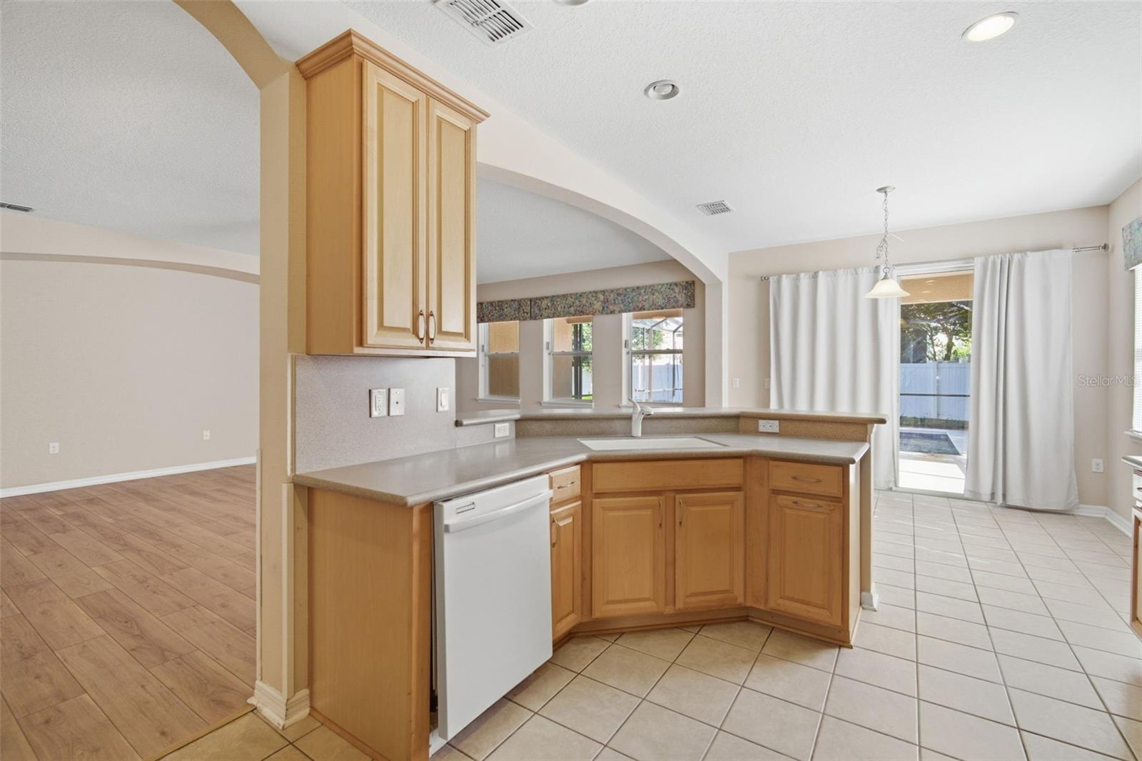 1520 Rhodeswell Ln Property Photo 9