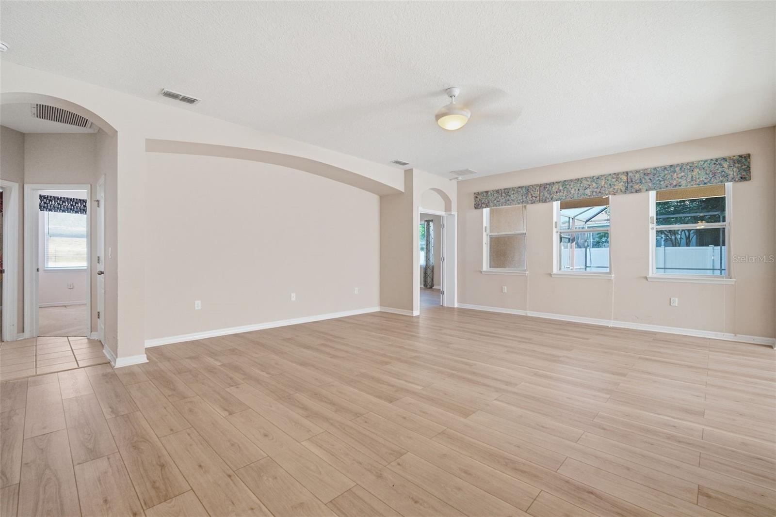 1520 Rhodeswell Ln Property Photo 16