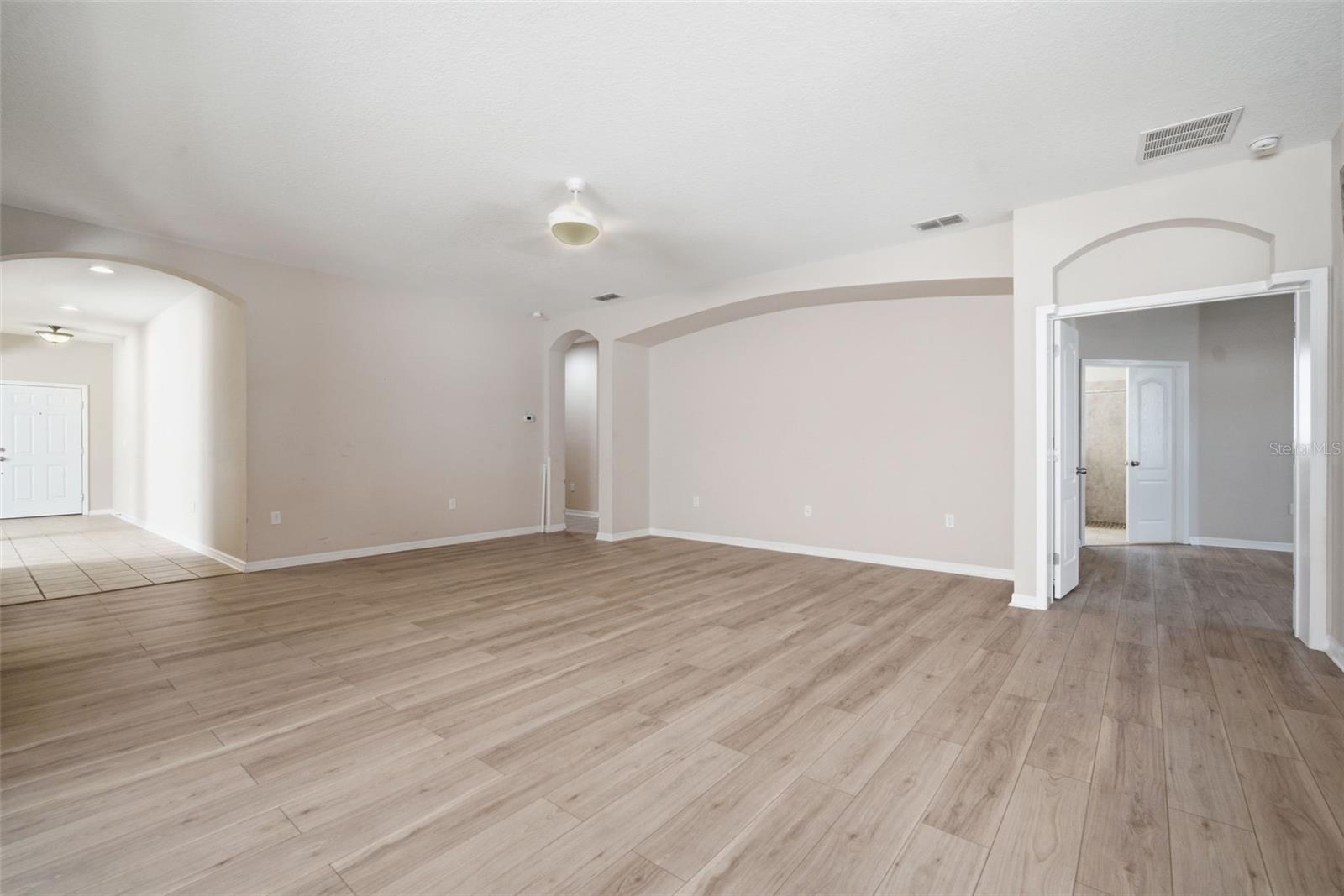 1520 Rhodeswell Ln Property Photo 22