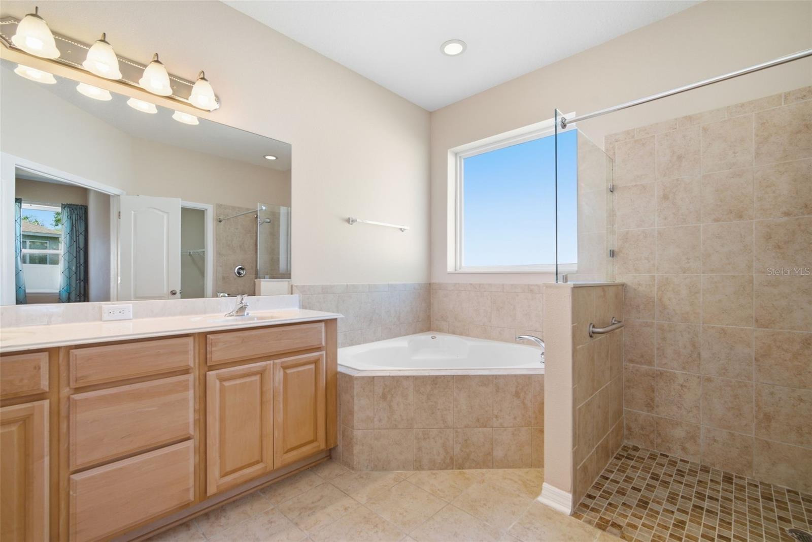 1520 Rhodeswell Ln Property Photo 28