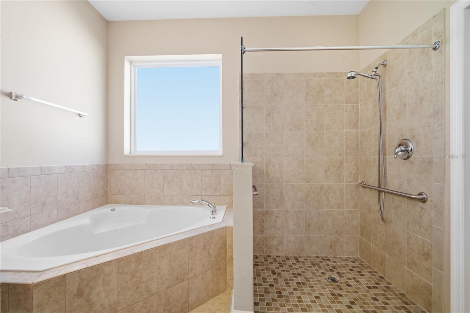 1520 Rhodeswell Ln Property Photo 29