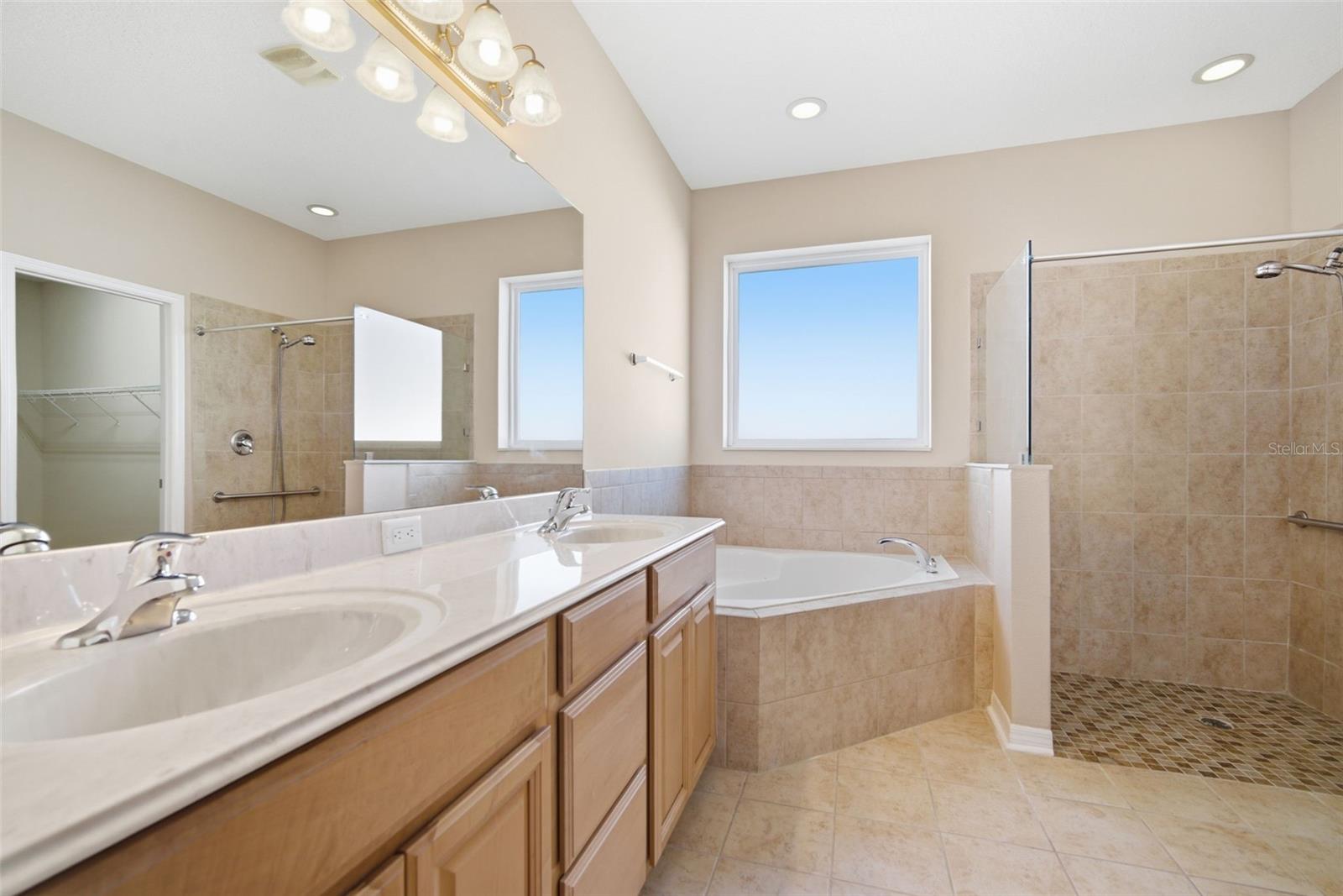 1520 Rhodeswell Ln Property Photo 33