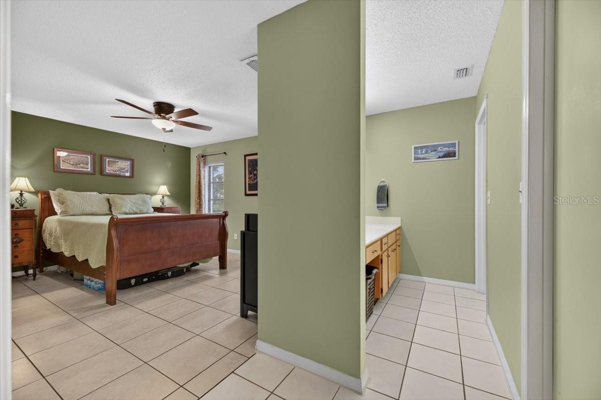 705 Westmont Way Property Photo 33