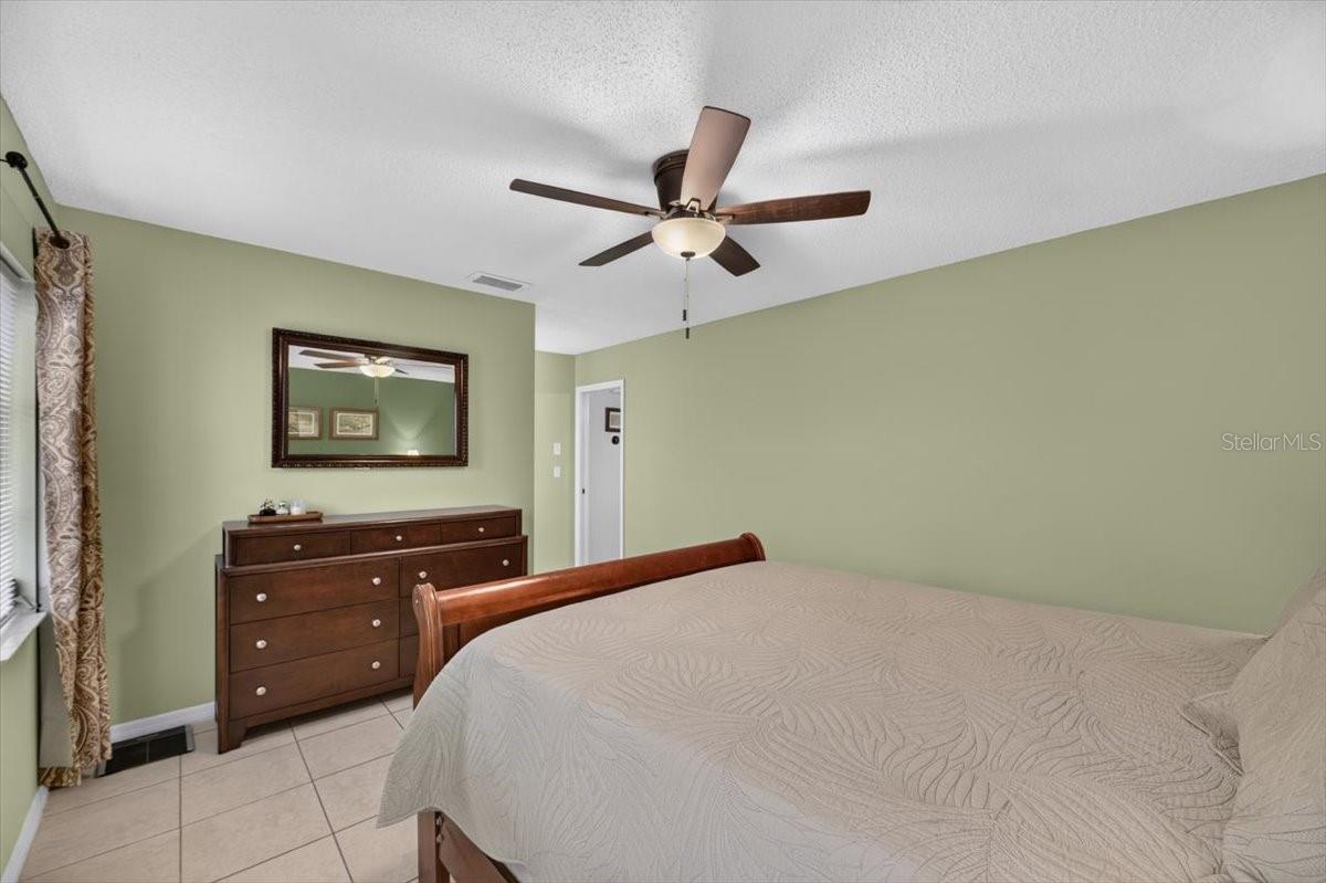 705 Westmont Way Property Photo 35