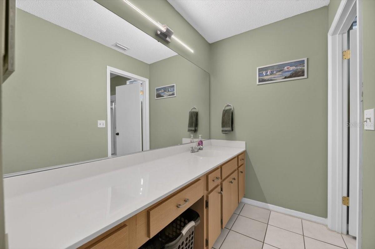 705 Westmont Way Property Photo 38