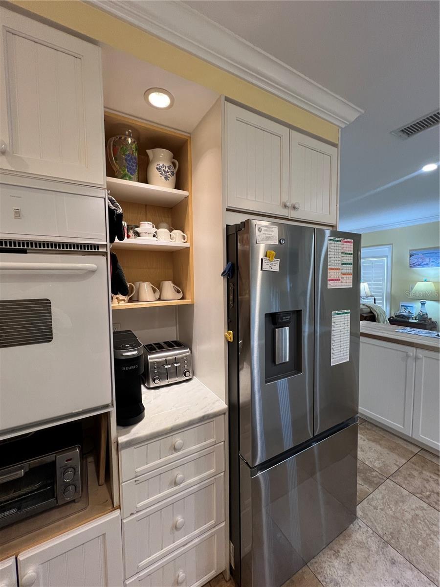 5164 Beach Dr Se #b Furnished Property Photo 27