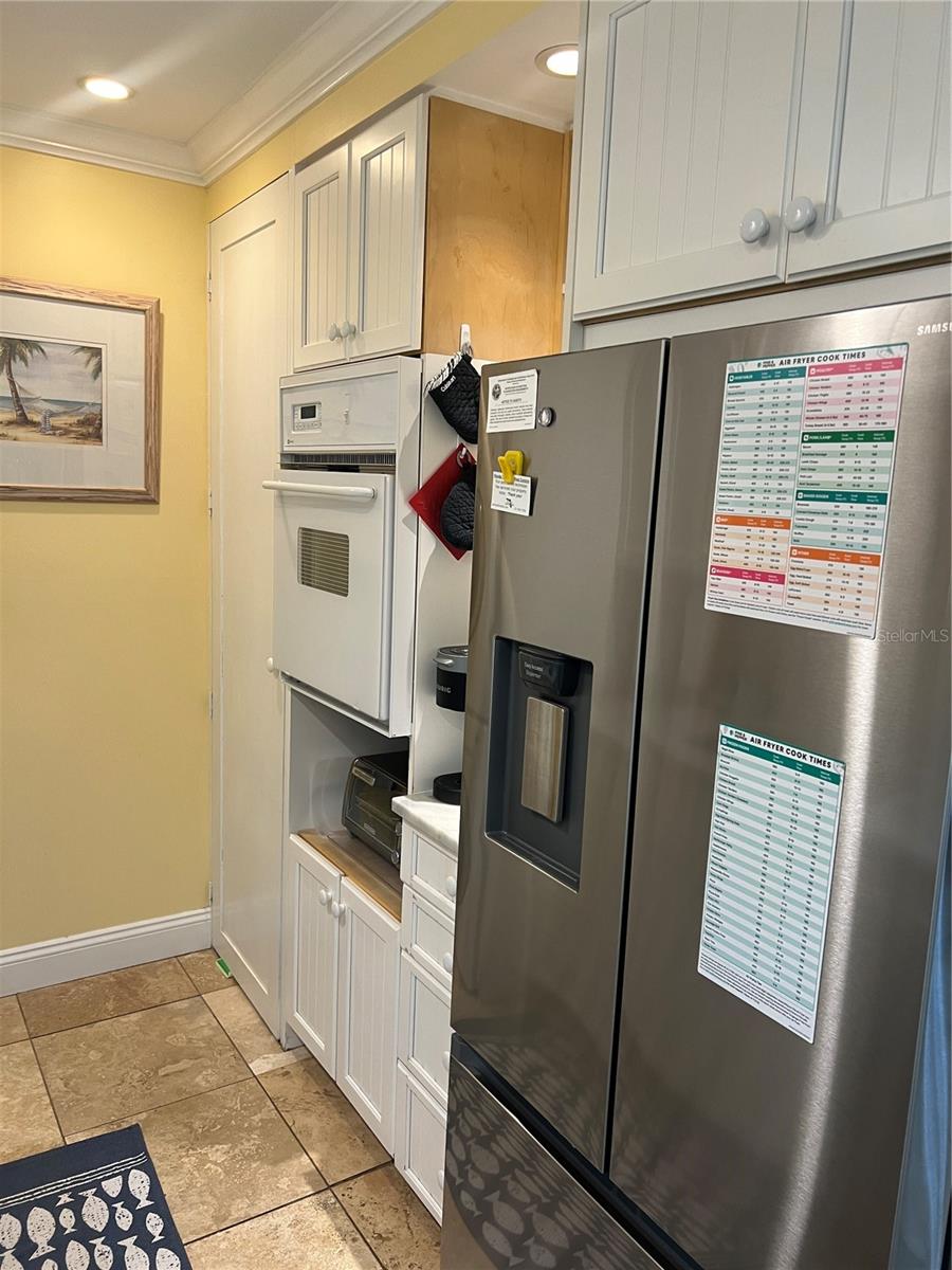 5164 Beach Dr Se #b Furnished Property Photo 31