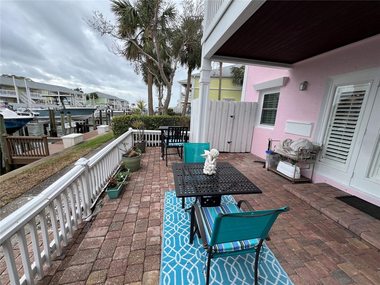 5164 Beach Dr Se #b Furnished Property Photo 44