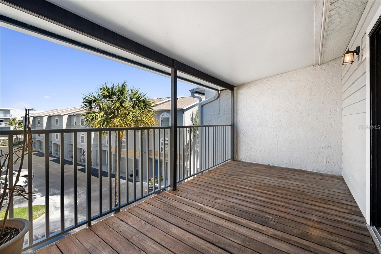 745 Pinellas Bayway S #106 Property Photo 29