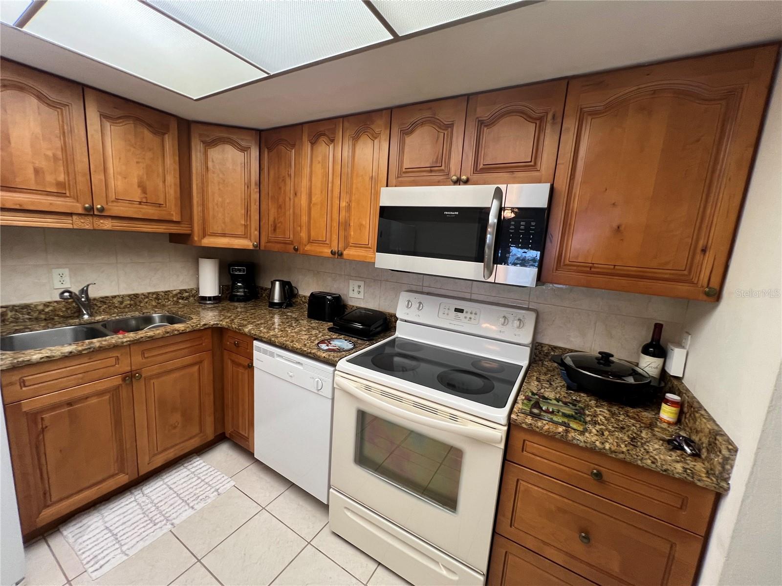 4900 Brittany Dr S #305 Property Photo 20