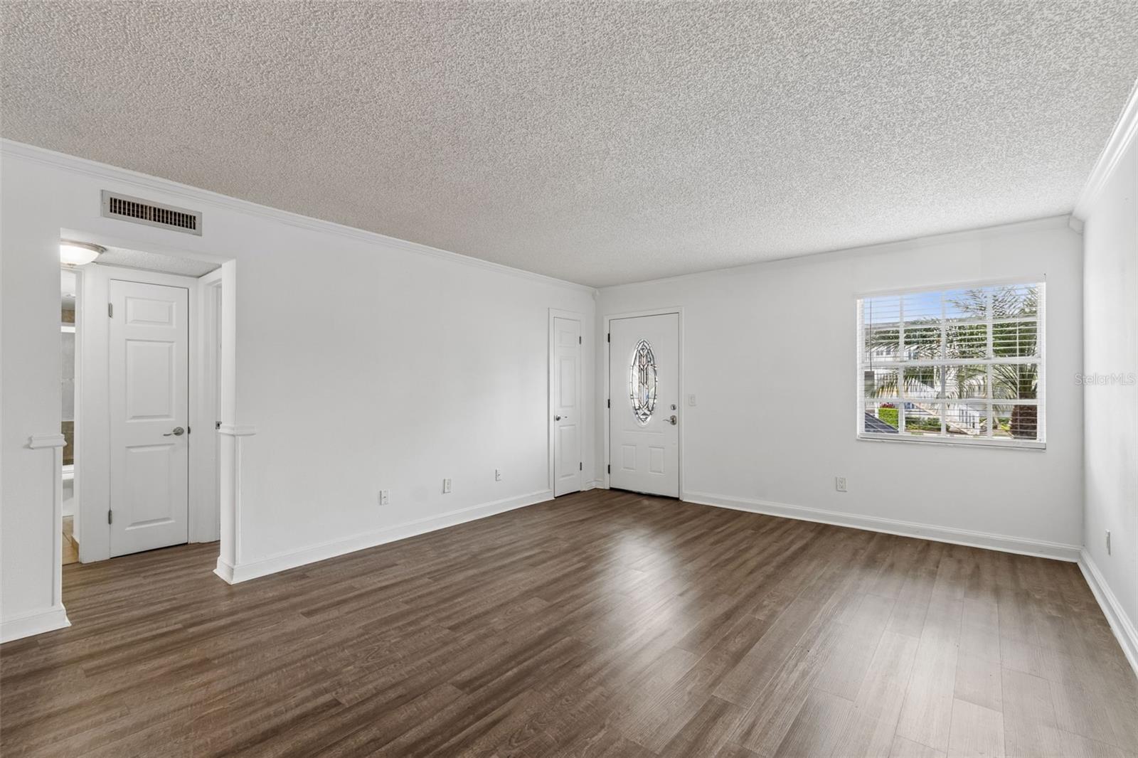 4813 Mcelroy #d108 Property Photo 6