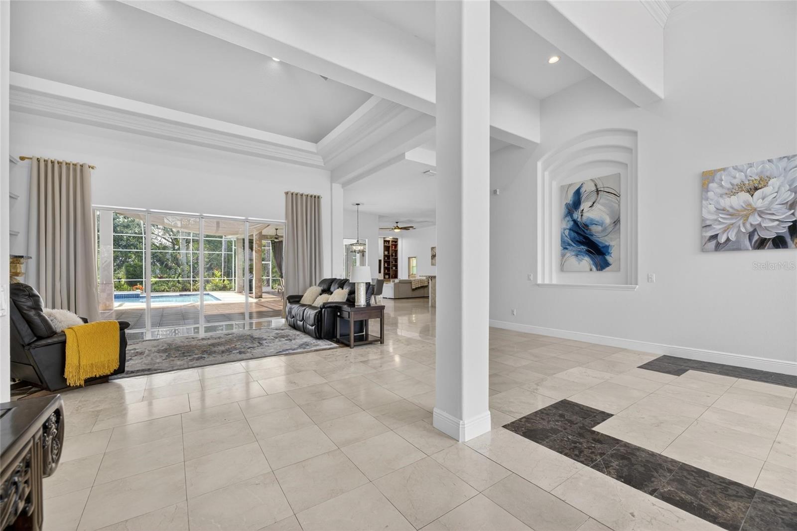 6353 W Maclaurin Dr Property Photo 10