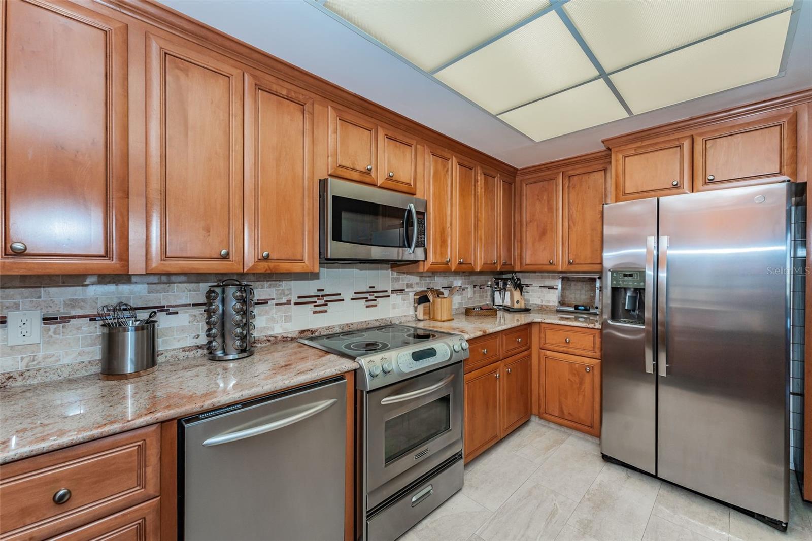 6 Belleview Blvd #306 Property Photo 7