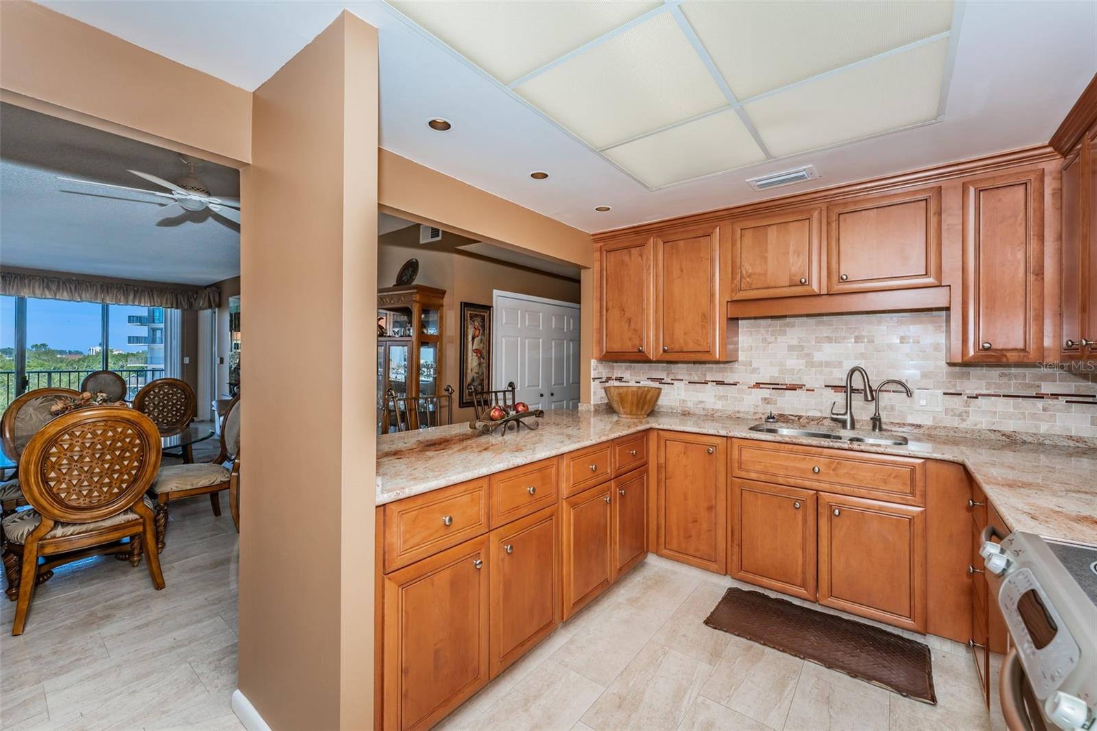6 Belleview Blvd #306 Property Photo 8