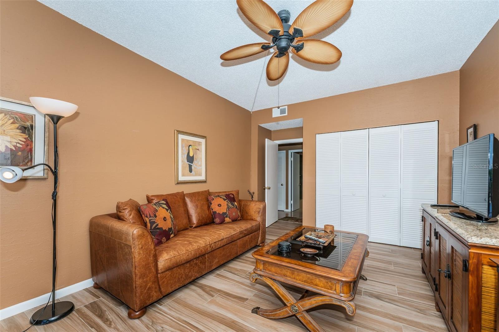 6 Belleview Blvd #306 Property Photo 24