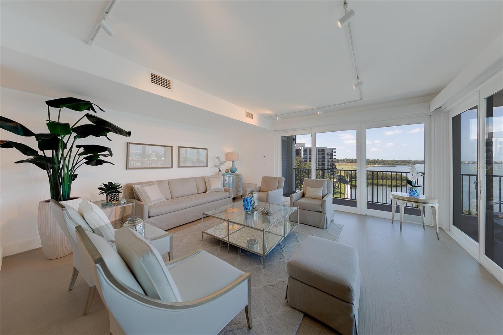8 Belleview Blvd #507 Property Photo 5