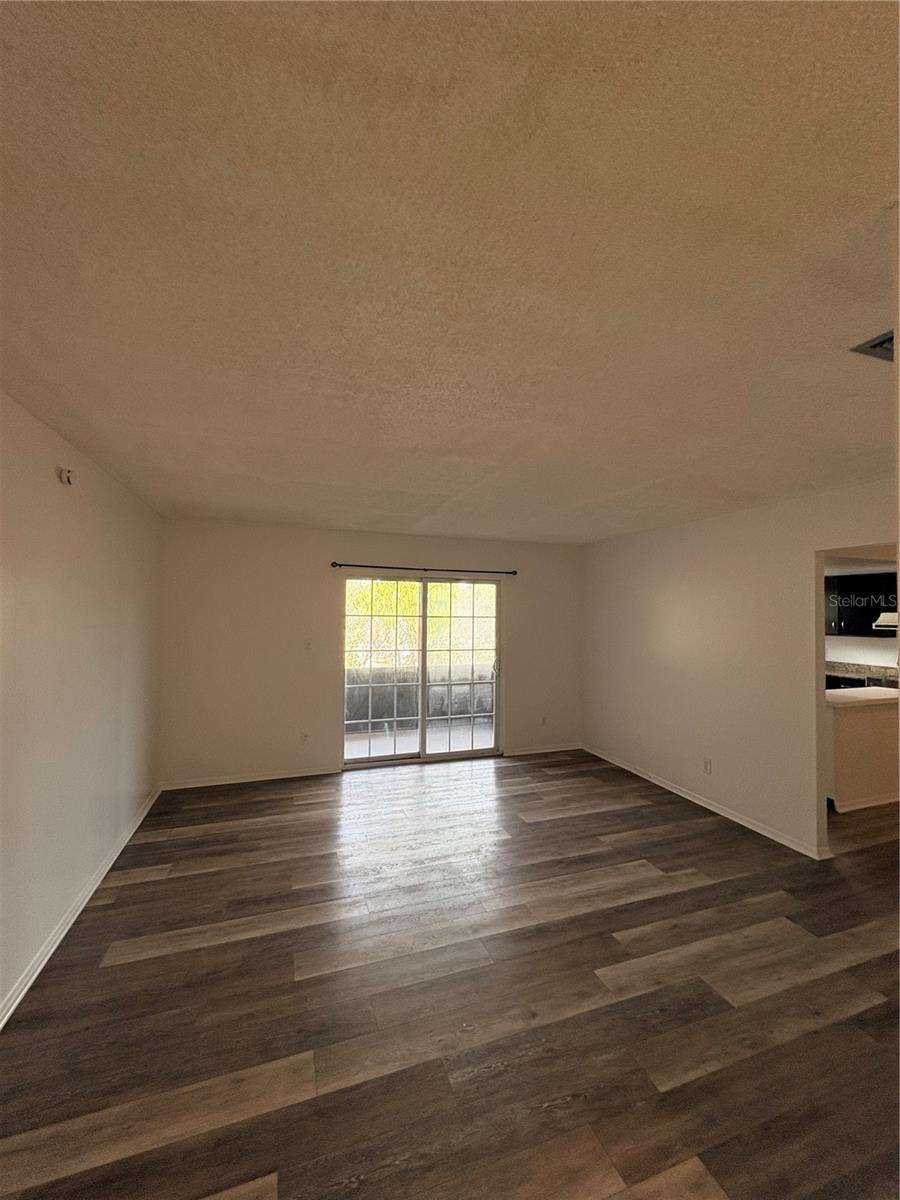 1131 84th Ave N #d Property Photo 5