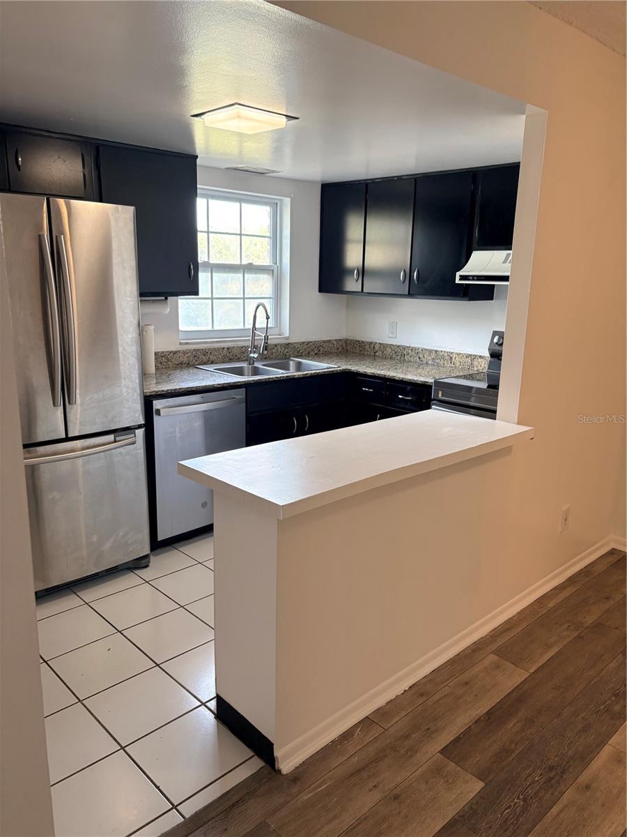 1131 84th Ave N #d Property Photo 6