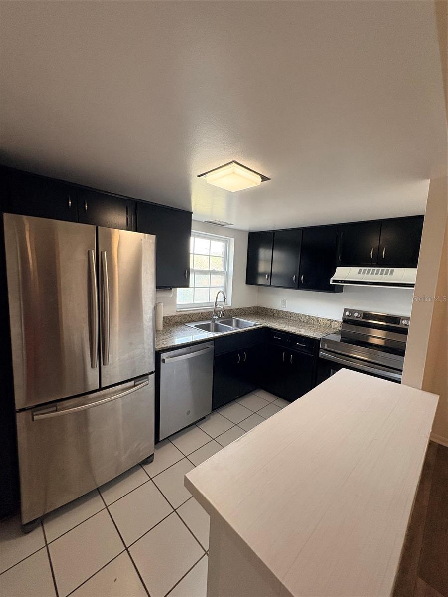 1131 84th Ave N #d Property Photo 7