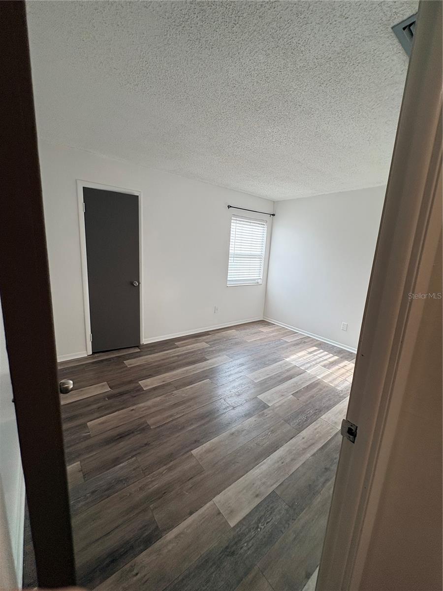 1131 84th Ave N #d Property Photo 12