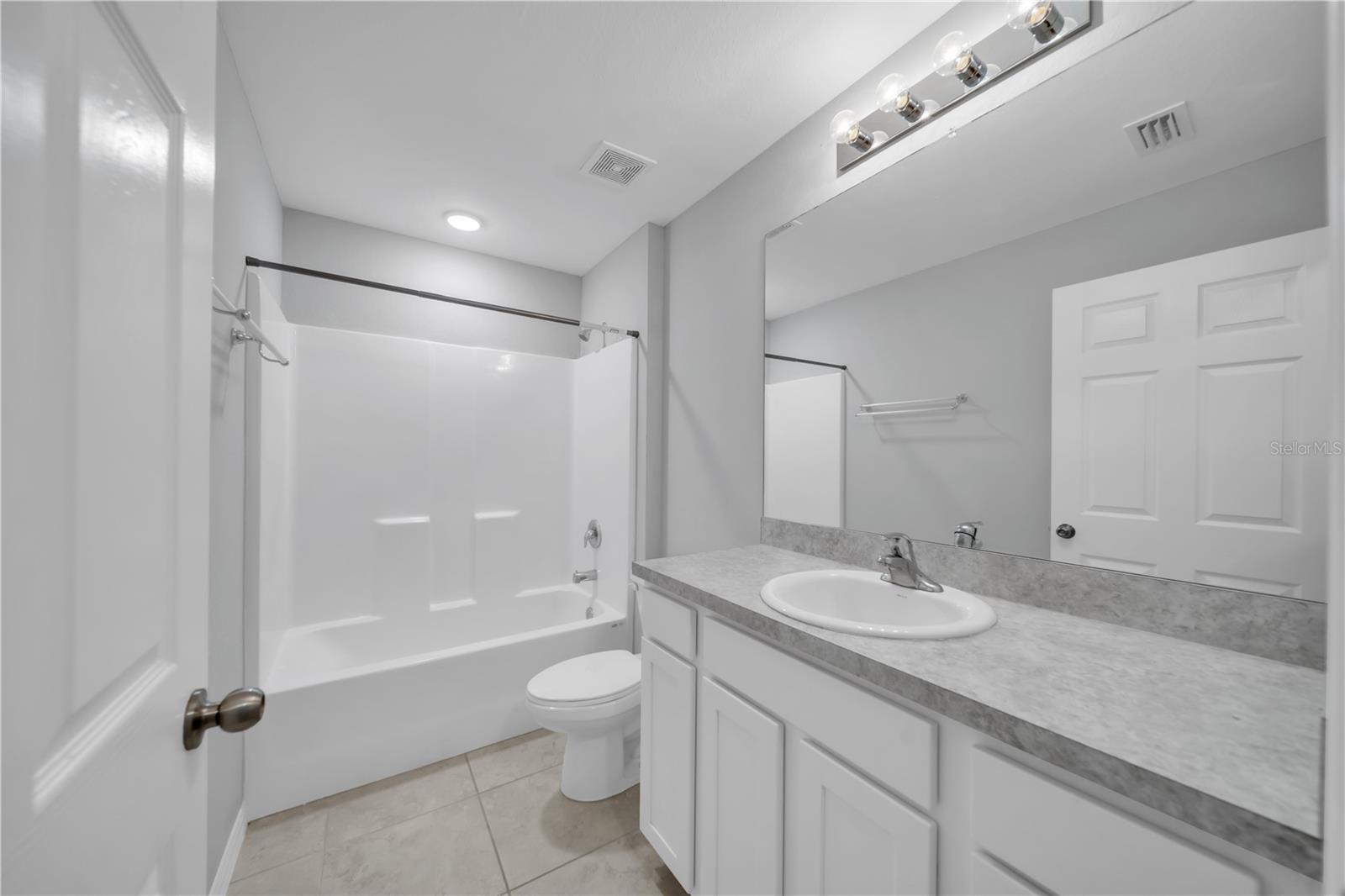 2617 53rd St W Property Photo 22