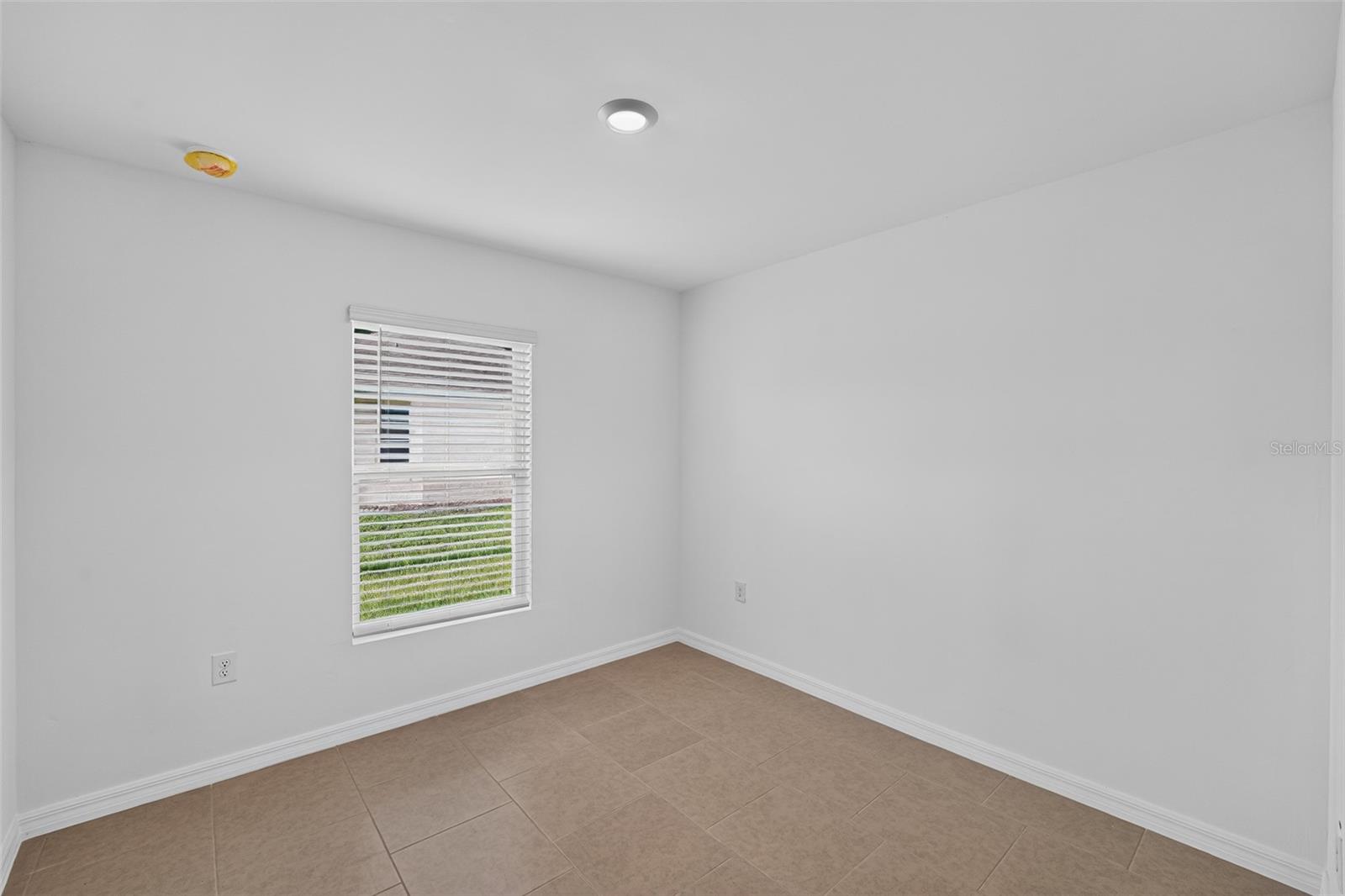 377 Atwater St Property Photo 14