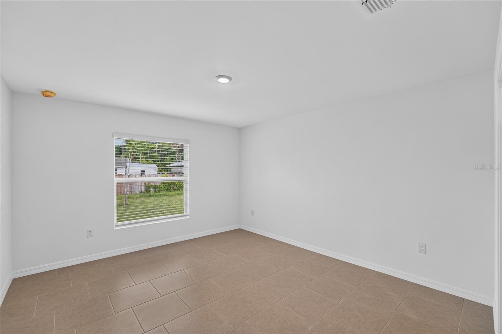 377 Atwater St Property Photo 15
