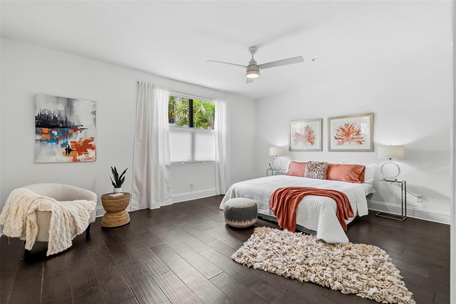300 Delmar Ter S Property Photo 6