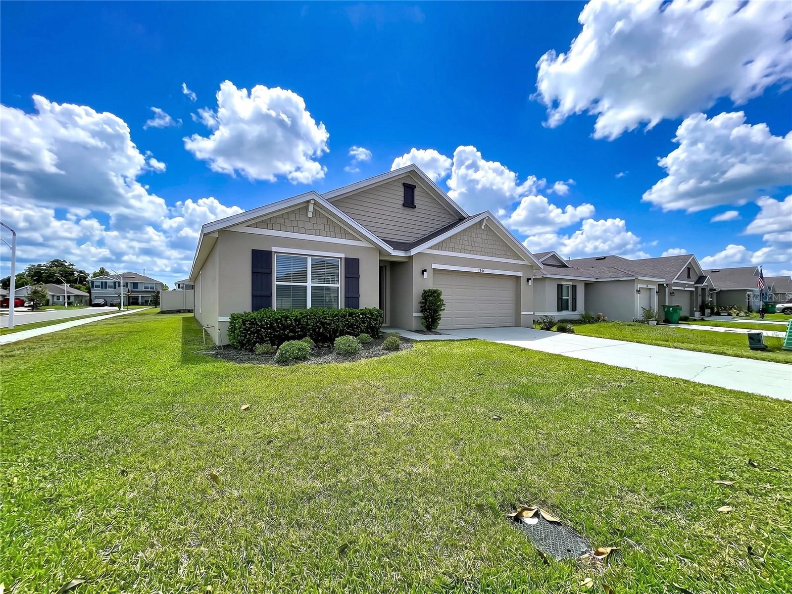 7804 Davie Ray Dr Property Photo 3