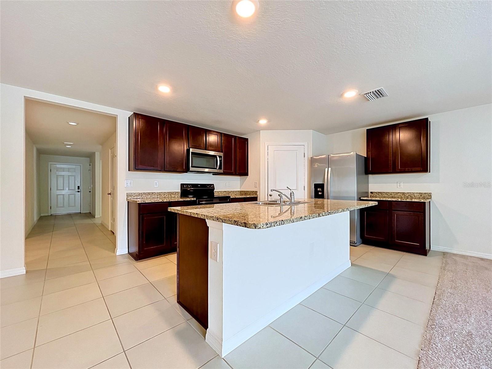 7804 Davie Ray Dr Property Photo 6