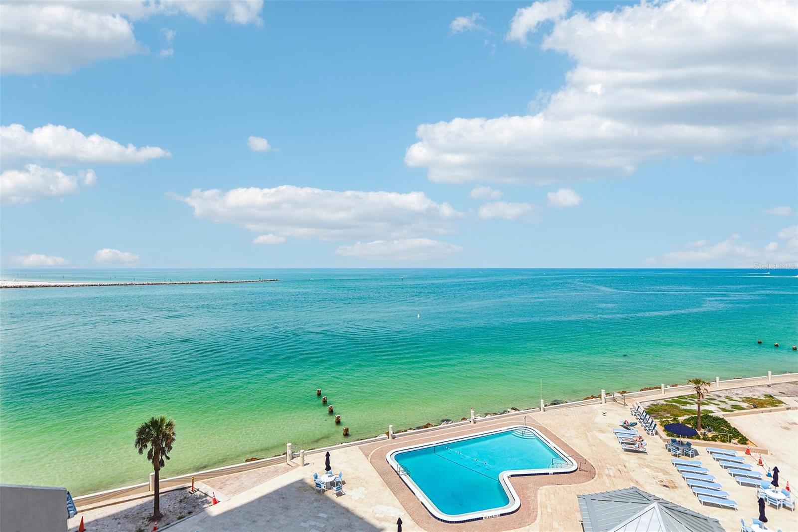 450 S Gulfview Blvd #703 Property Photo 3