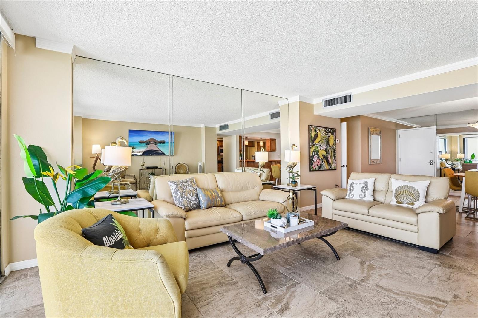 450 S Gulfview Blvd #703 Property Photo 8