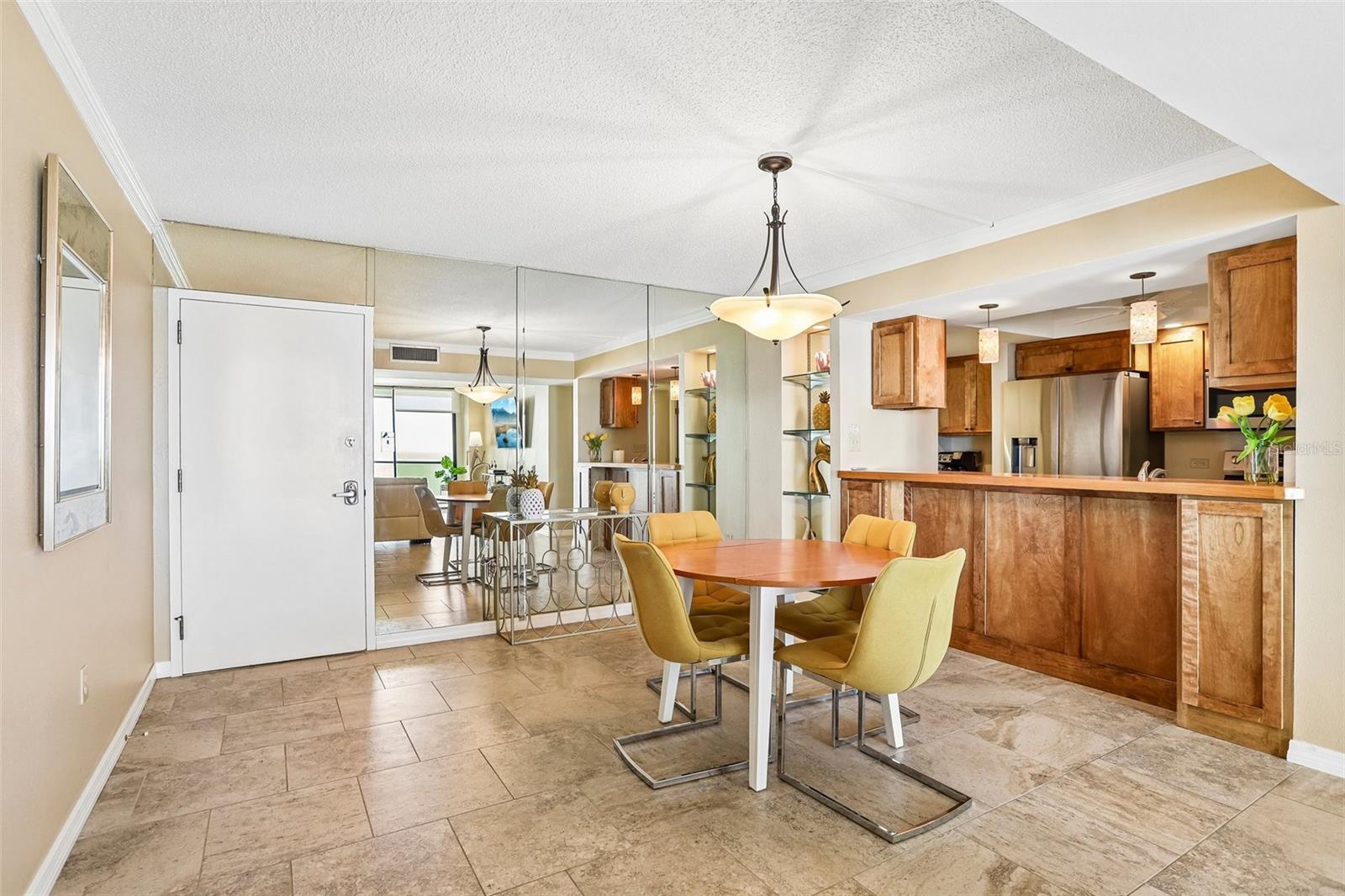 450 S Gulfview Blvd #703 Property Photo 10