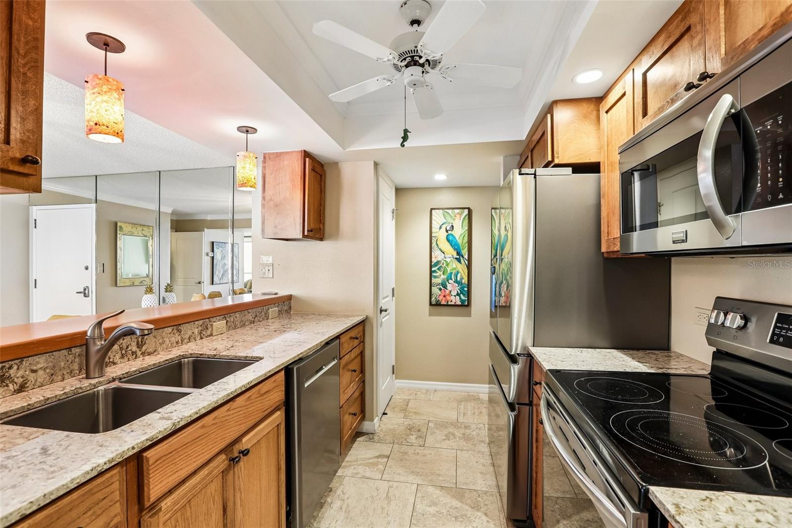 450 S Gulfview Blvd #703 Property Photo 13