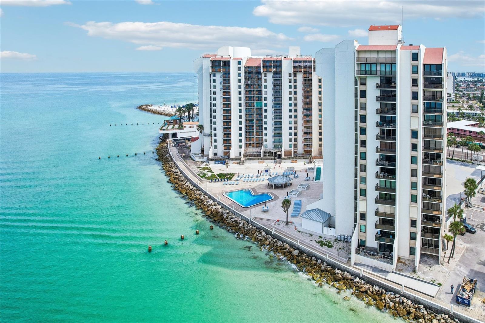 450 S Gulfview Blvd #703 Property Photo 39