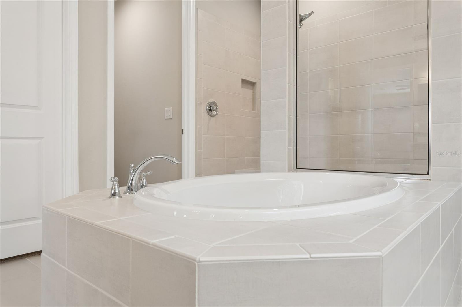 7274 Talamore Drive Property Photo 35